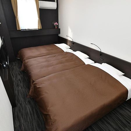 Business Hotel Bl Kuwana Luaran gambar