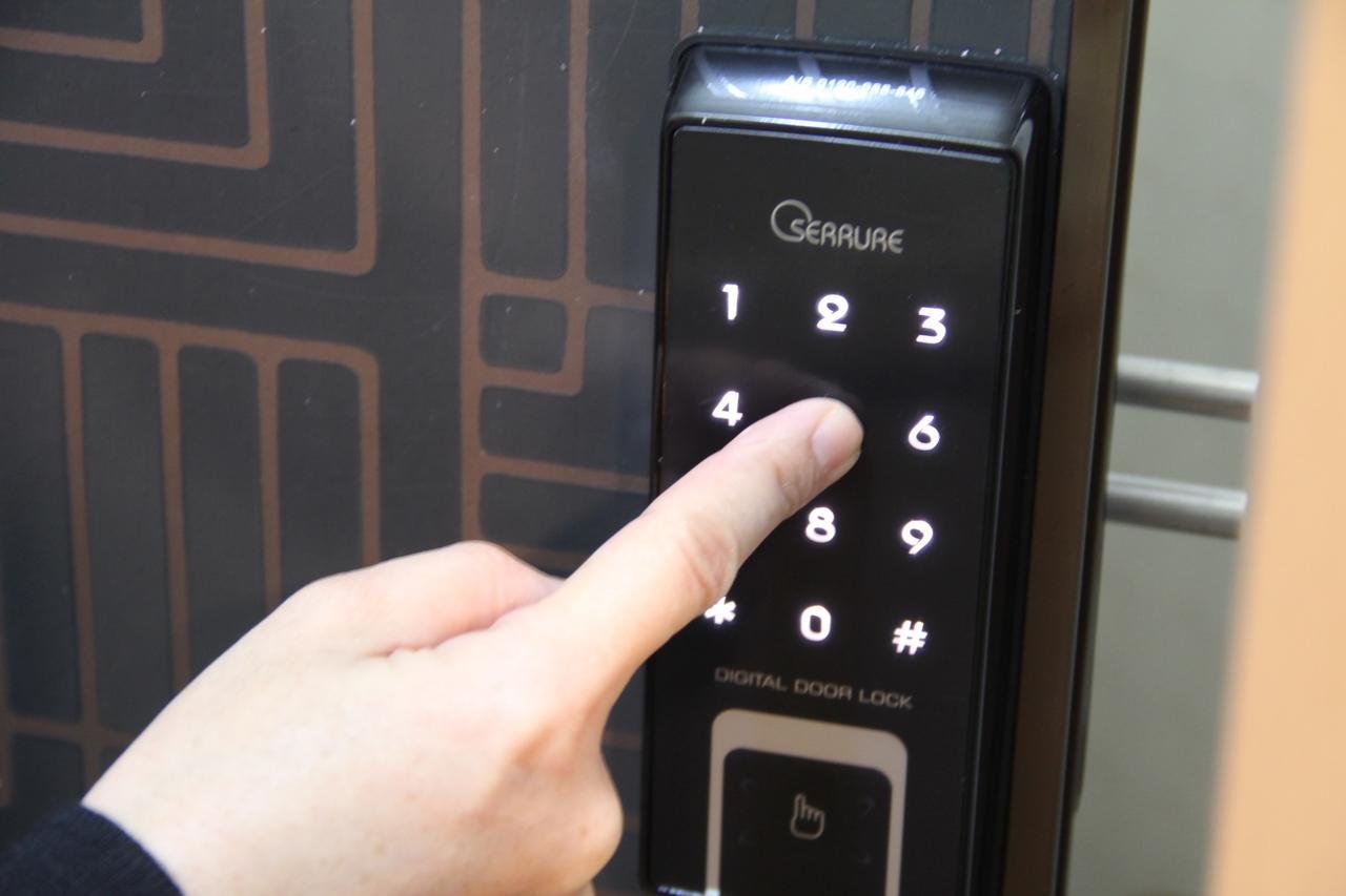 Business Hotel Bl Kuwana Luaran gambar
