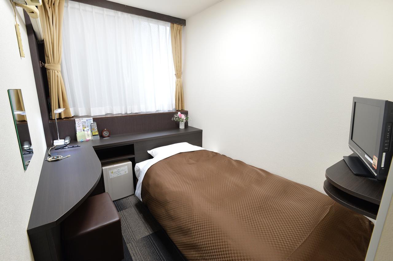Business Hotel Bl Kuwana Luaran gambar