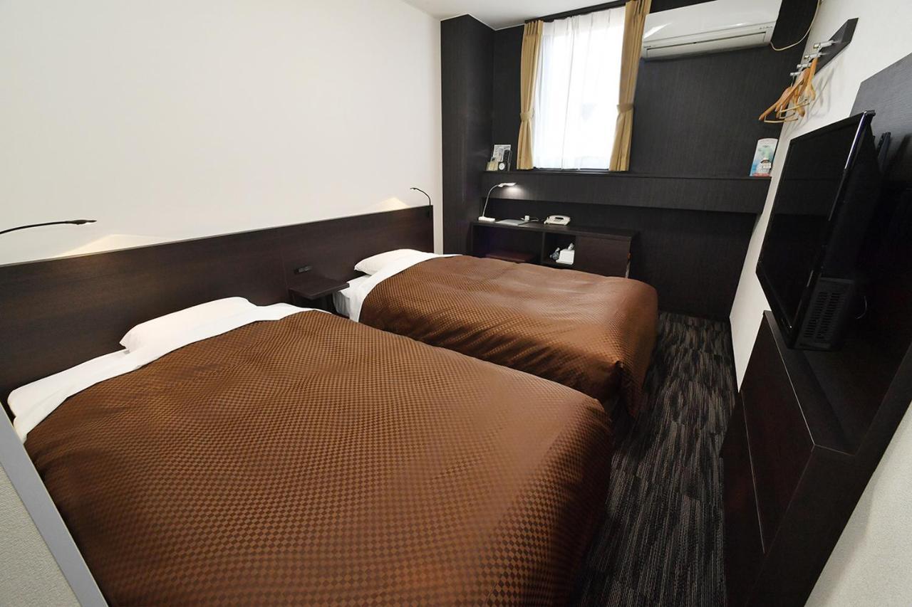 Business Hotel Bl Kuwana Luaran gambar