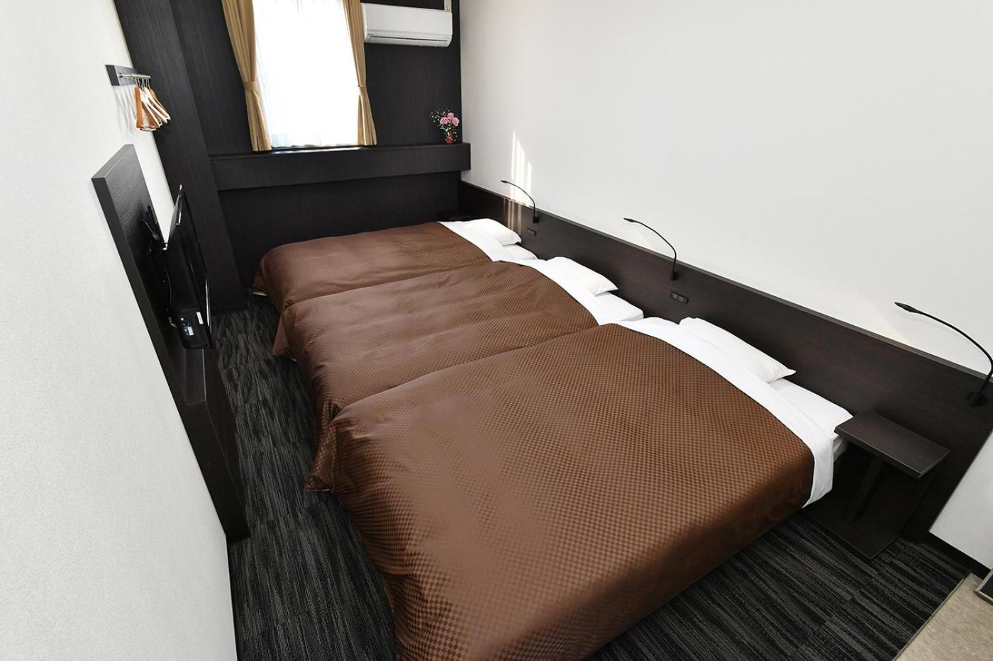 Business Hotel Bl Kuwana Luaran gambar