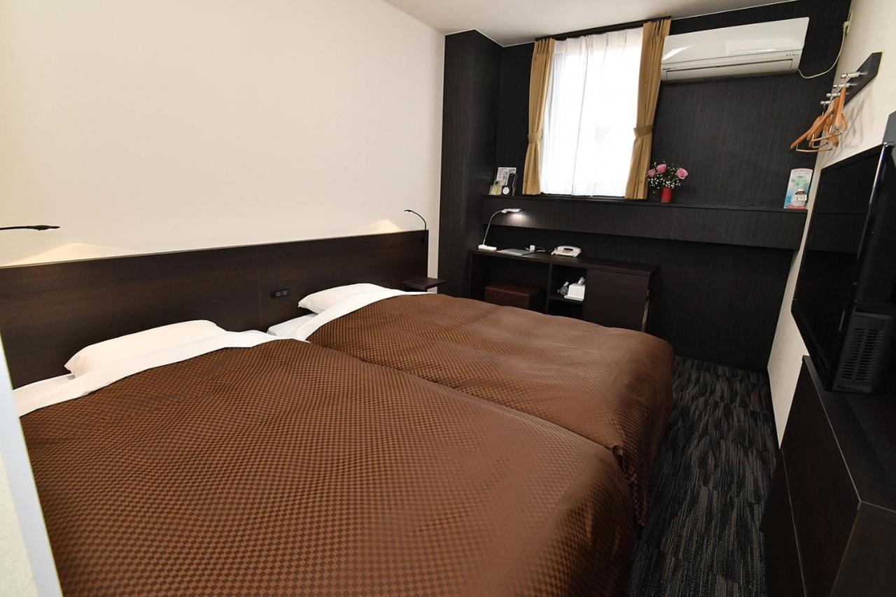 Business Hotel Bl Kuwana Luaran gambar